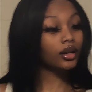 Meet your Posher, Zee